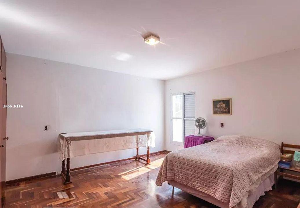 Casa de Condomínio à venda com 4 quartos, 455m² - Foto 11