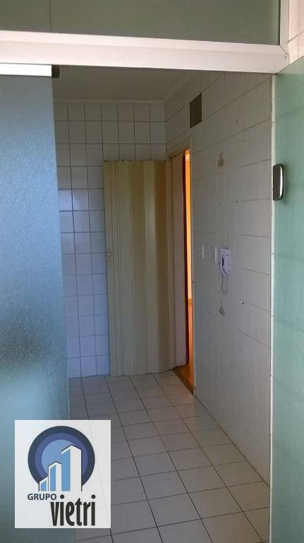 Apartamento à venda com 2 quartos, 56m² - Foto 7