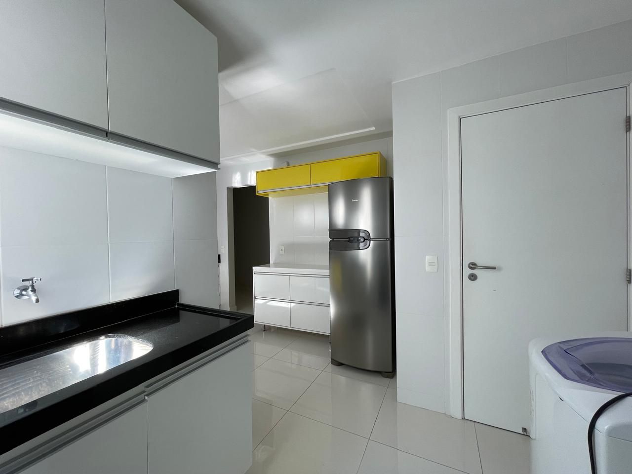 Apartamento à venda com 3 quartos, 145m² - Foto 21