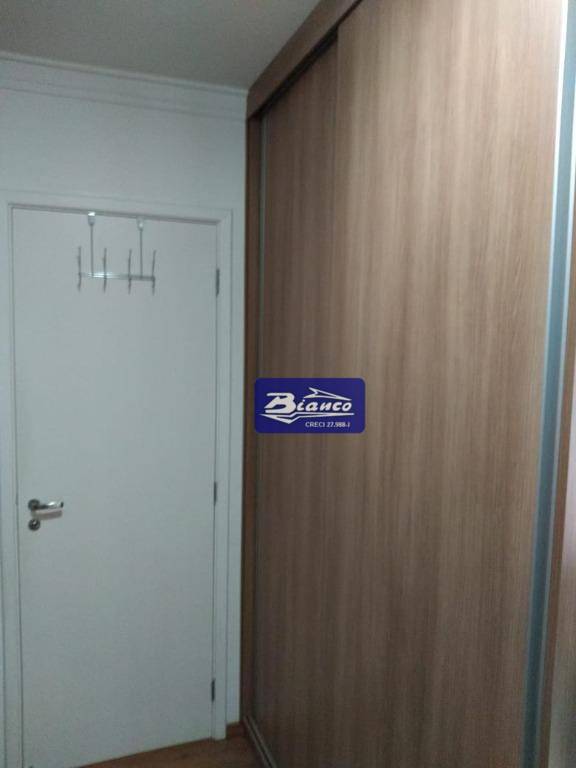 Apartamento à venda com 3 quartos, 134m² - Foto 20