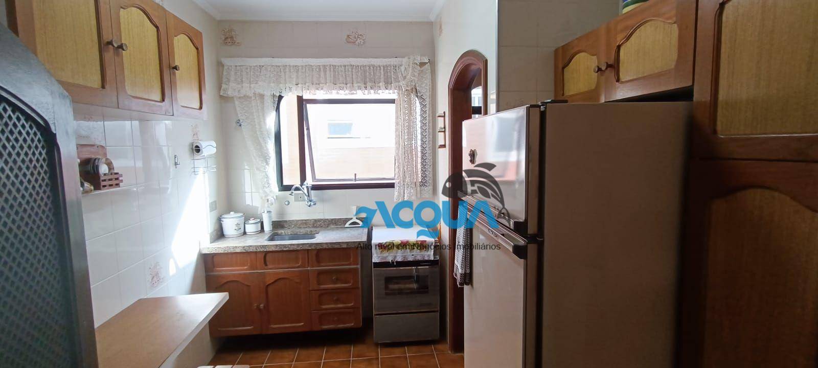 Apartamento à venda com 2 quartos, 80m² - Foto 3