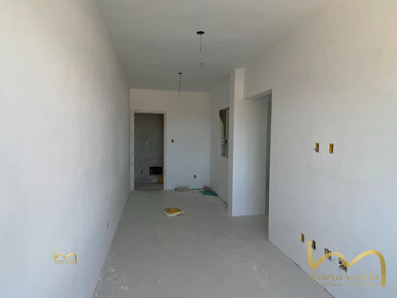 Apartamento à venda com 2 quartos, 60m² - Foto 18