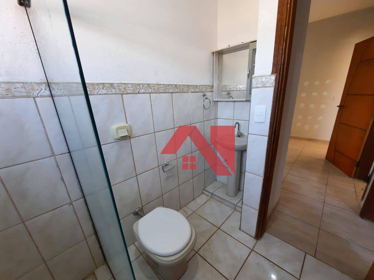 Sobrado à venda e aluguel com 3 quartos, 200m² - Foto 28