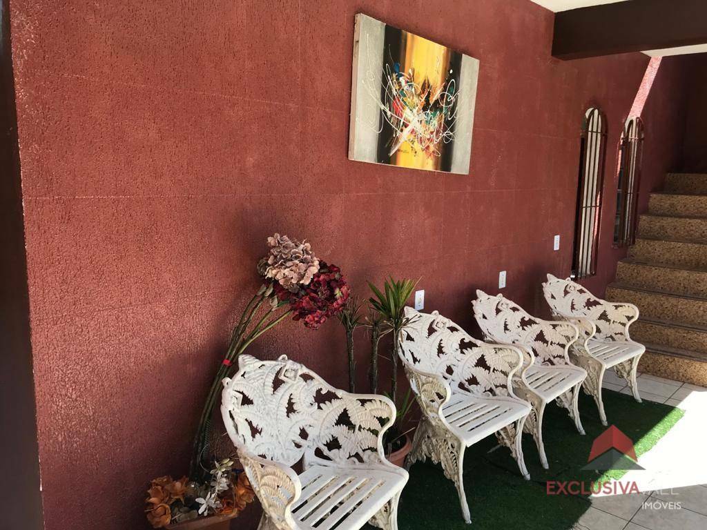 Casa à venda com 3 quartos, 189m² - Foto 11