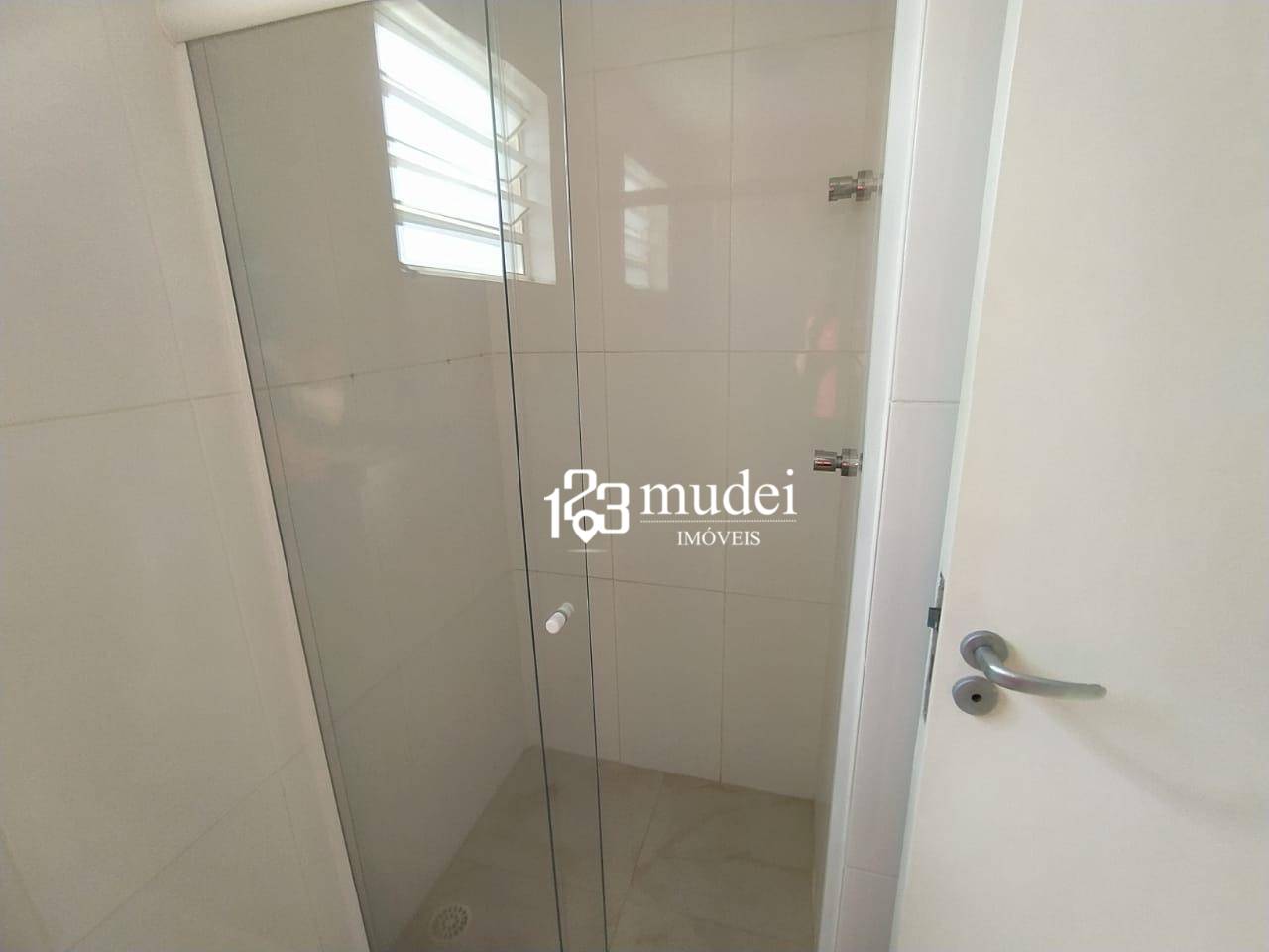 Apartamento para alugar com 2 quartos, 55m² - Foto 6