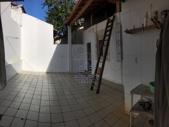 Casa à venda com 4 quartos, 360m² - Foto 7