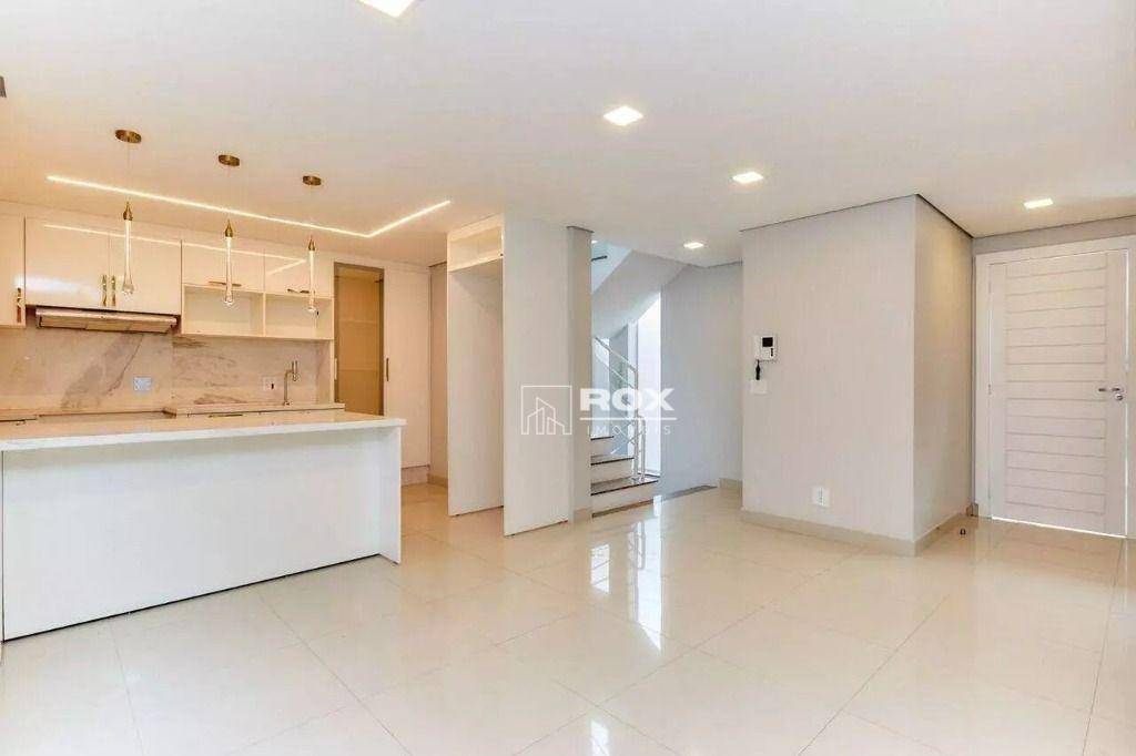 Casa à venda com 3 quartos, 168m² - Foto 4
