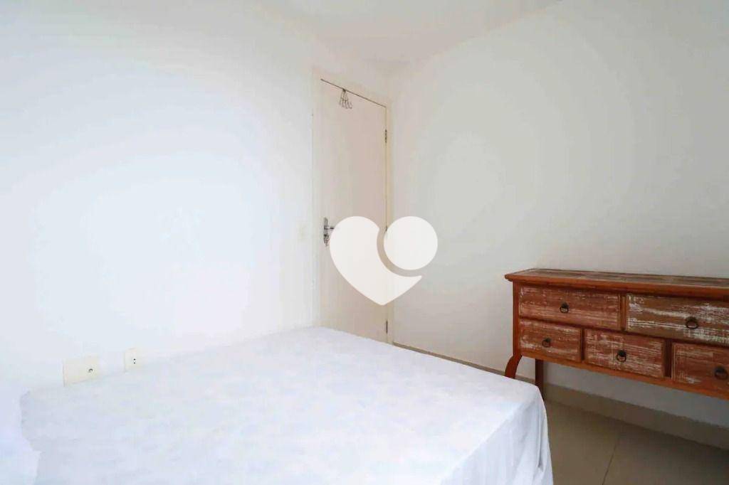 Apartamento à venda com 3 quartos, 86m² - Foto 11