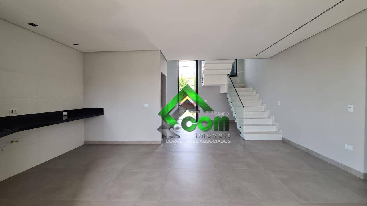 Casa à venda com 3 quartos, 216m² - Foto 15