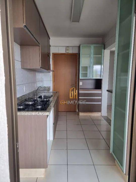 Apartamento à venda com 3 quartos, 98m² - Foto 2