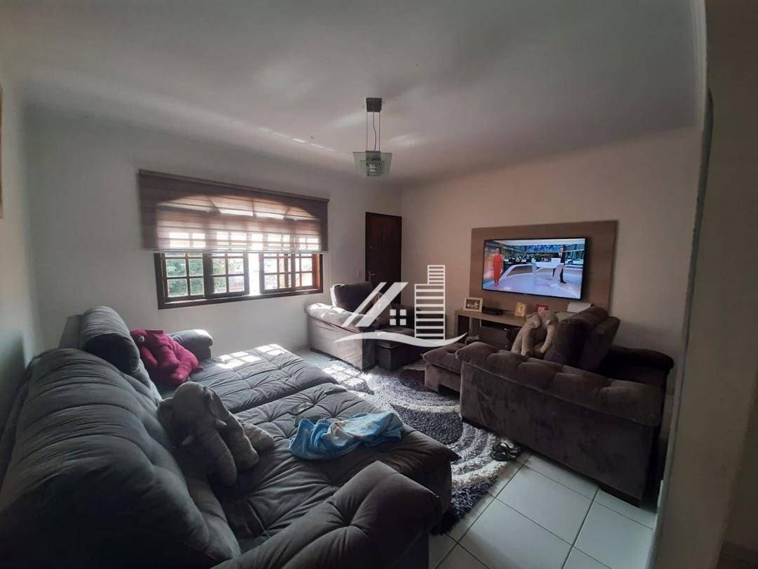 Sobrado à venda com 3 quartos, 231m² - Foto 4