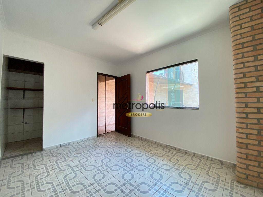 Sobrado para alugar com 3 quartos, 222m² - Foto 9