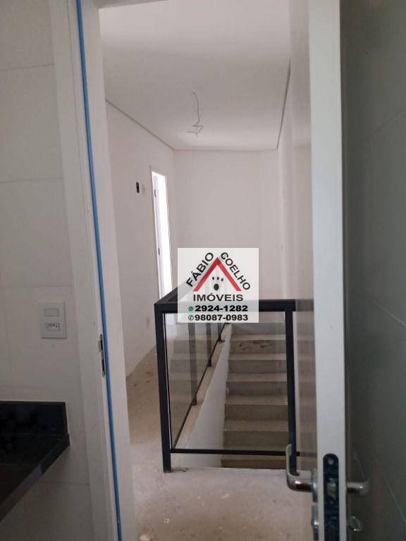 Sobrado à venda com 2 quartos, 90m² - Foto 25