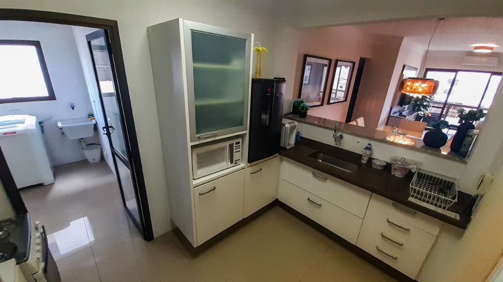 Apartamento à venda com 3 quartos, 120m² - Foto 21