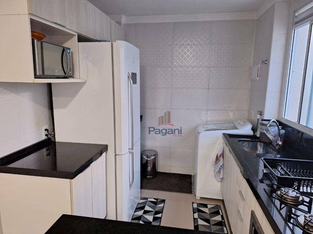 Apartamento à venda com 2 quartos, 49m² - Foto 11