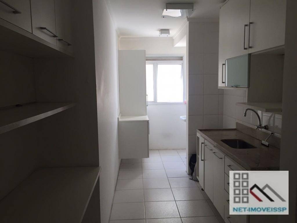 Apartamento à venda com 2 quartos, 62m² - Foto 4