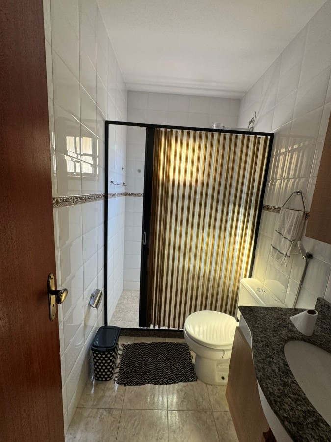 Casa à venda com 3 quartos, 225m² - Foto 7