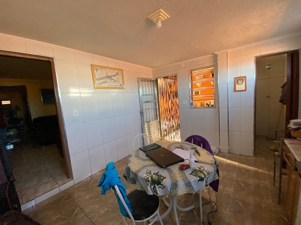 Casa à venda com 3 quartos, 154m² - Foto 12