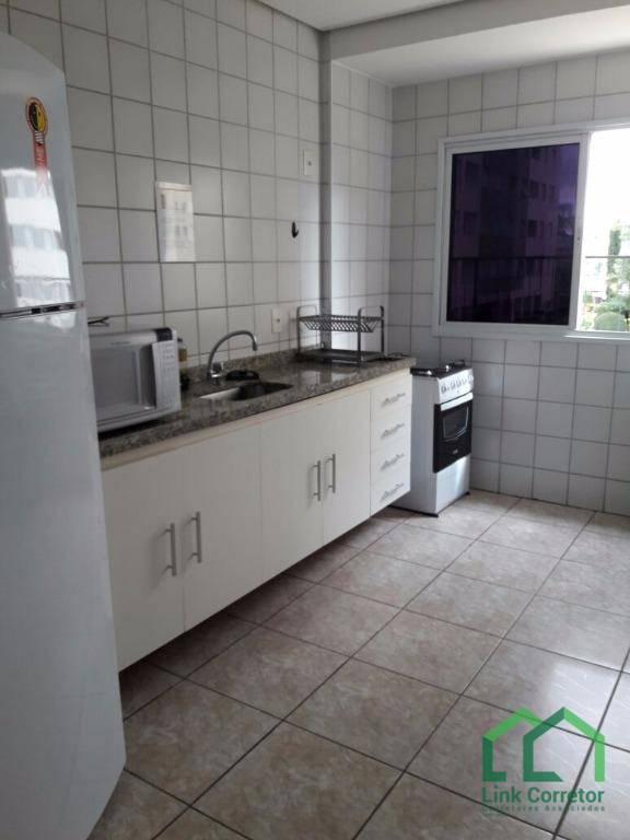 Apartamento para alugar com 2 quartos, 48m² - Foto 61