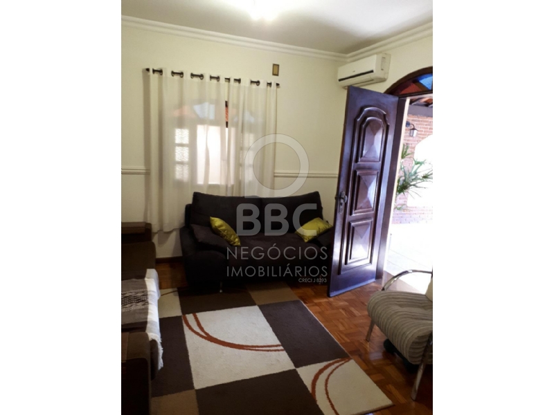 Sobrado à venda com 3 quartos, 250m² - Foto 2