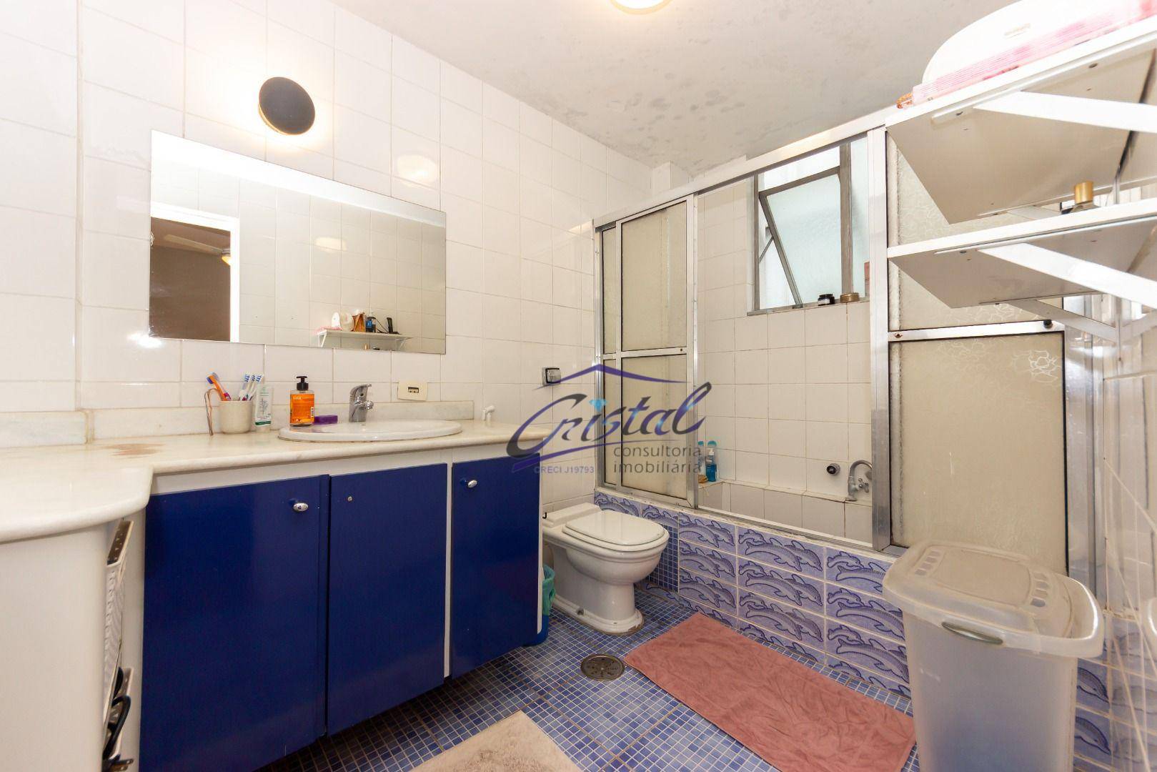 Apartamento à venda com 3 quartos, 140m² - Foto 19