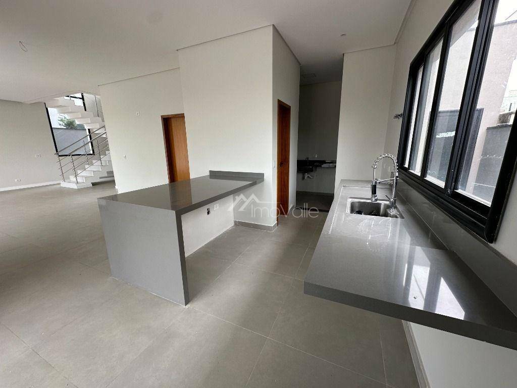 Casa de Condomínio à venda com 3 quartos, 350m² - Foto 10