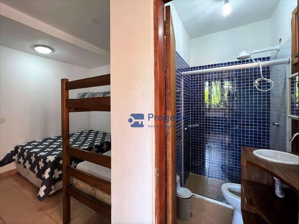 Casa de Condomínio à venda com 4 quartos, 600m² - Foto 46