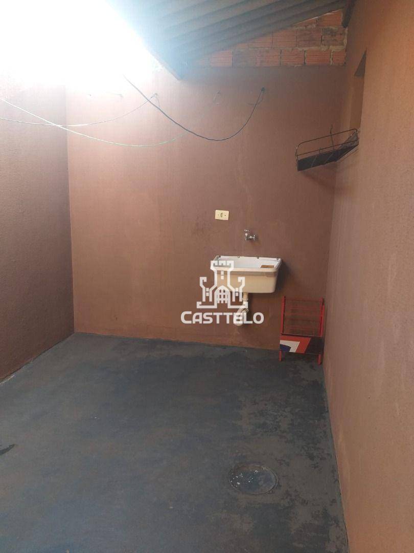 Casa à venda com 4 quartos, 450m² - Foto 15