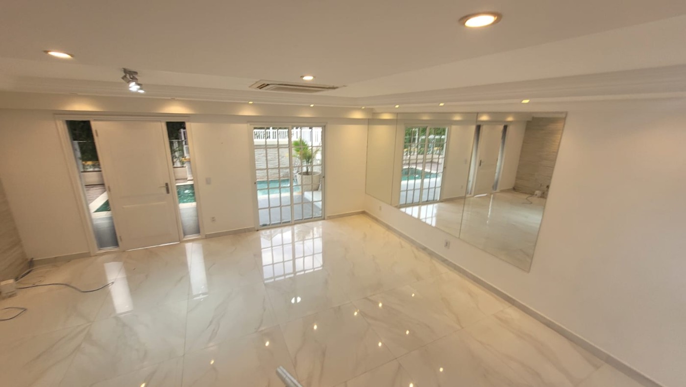 Casa de Condomínio à venda com 3 quartos, 240m² - Foto 14