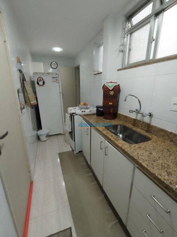 Apartamento à venda com 2 quartos, 48m² - Foto 18