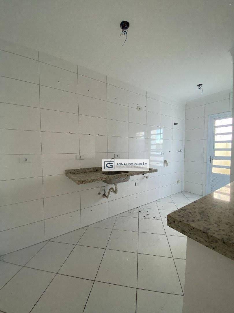 Apartamento à venda com 2 quartos, 66m² - Foto 3