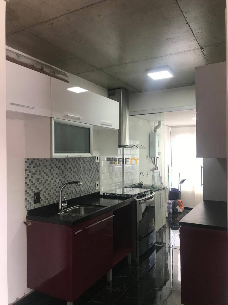 Apartamento para alugar com 2 quartos, 70m² - Foto 37