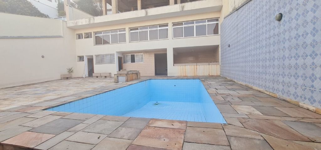 Sobrado à venda com 4 quartos, 602m² - Foto 29