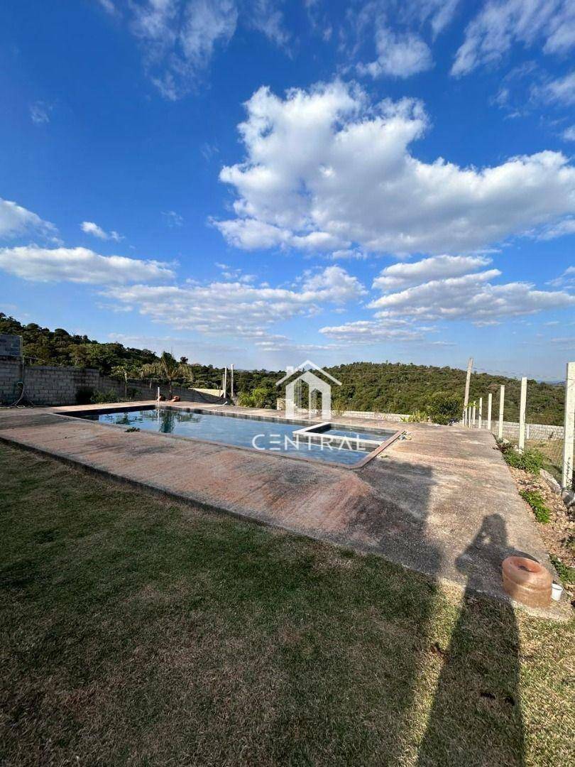 Chácara à venda com 4 quartos, 140m² - Foto 5
