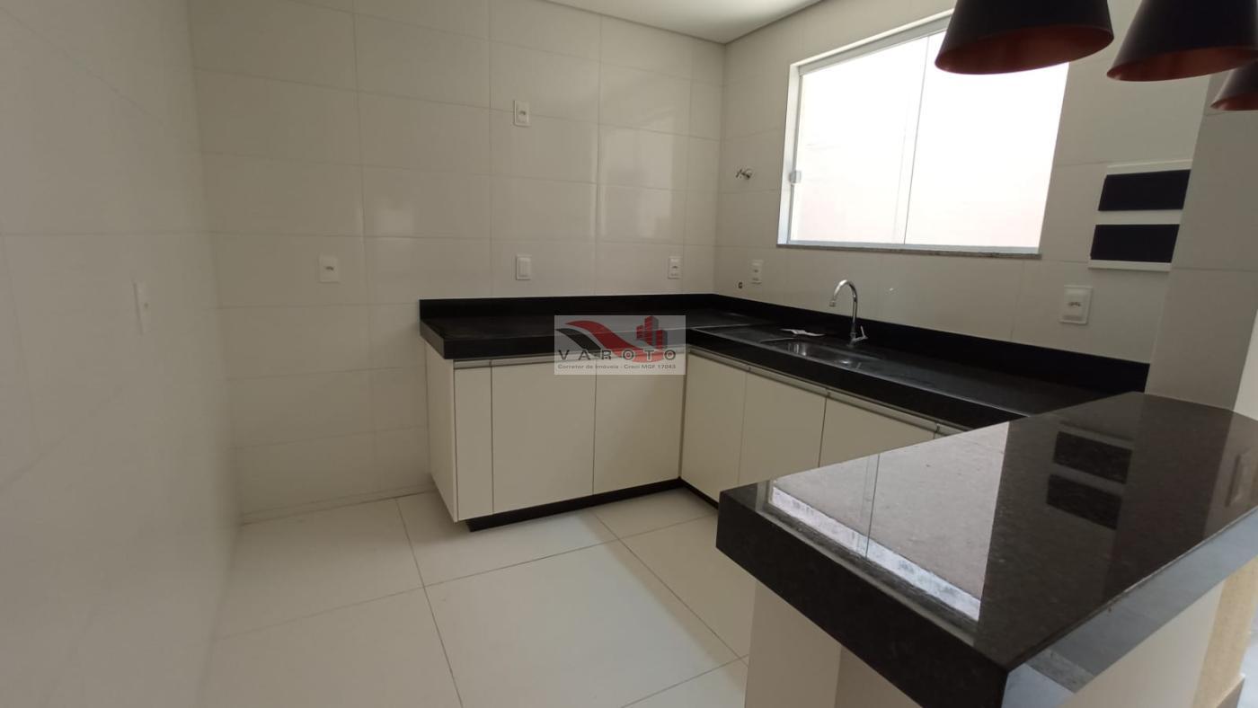 Casa à venda com 3 quartos, 20m² - Foto 18