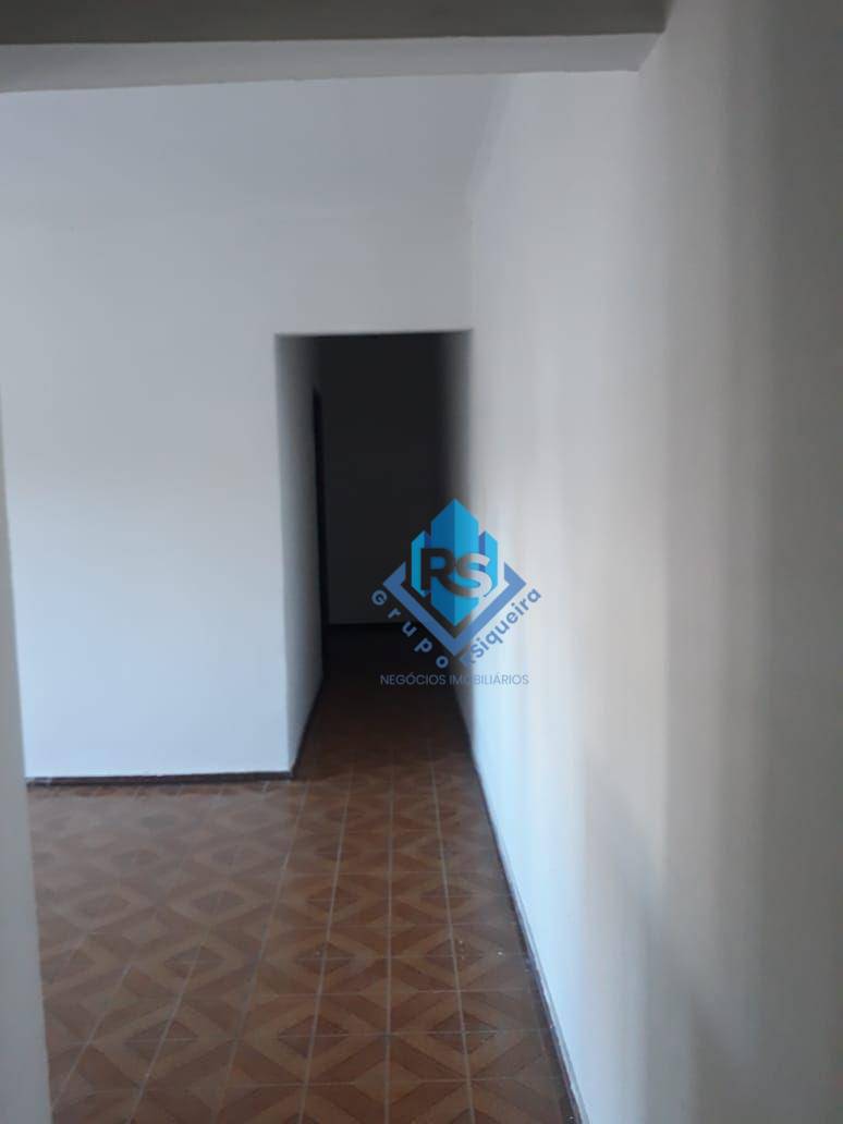 Casa à venda com 3 quartos, 200m² - Foto 5