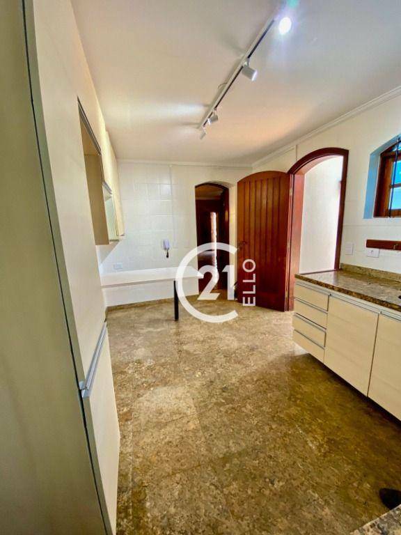 Casa de Condomínio à venda e aluguel com 3 quartos, 240m² - Foto 10