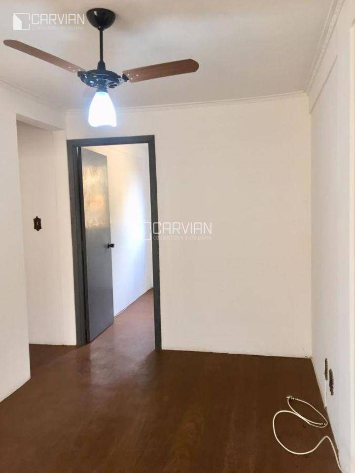 Apartamento à venda com 3 quartos, 55m² - Foto 2