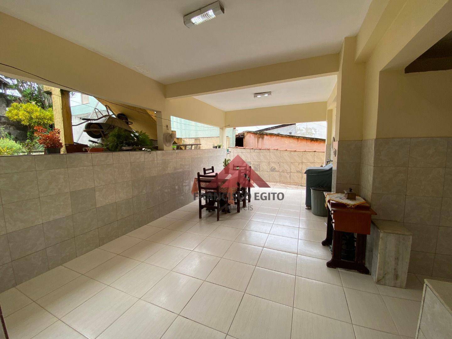 Casa à venda com 5 quartos, 160m² - Foto 20