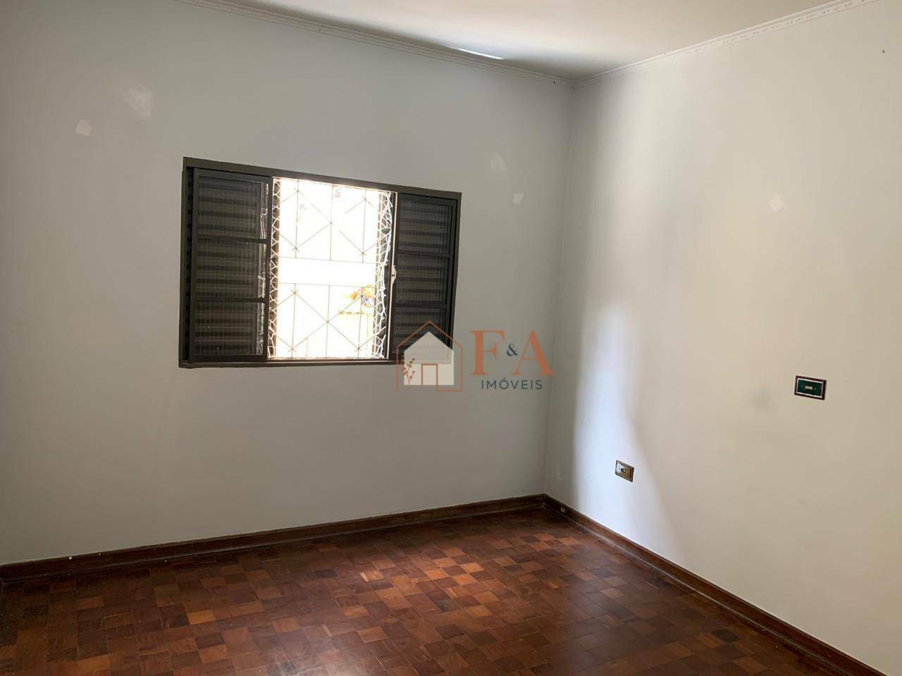 Casa à venda com 4 quartos, 221m² - Foto 26