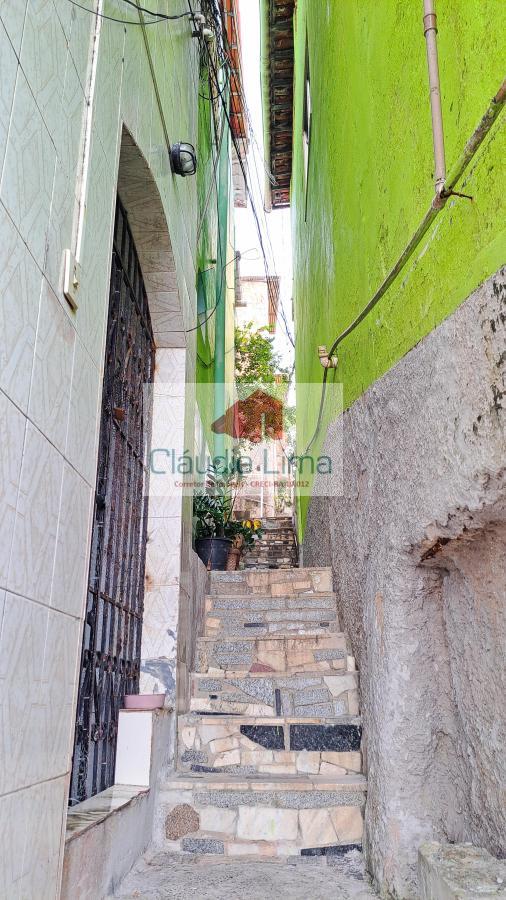 Casa à venda com 2 quartos, 60m² - Foto 14