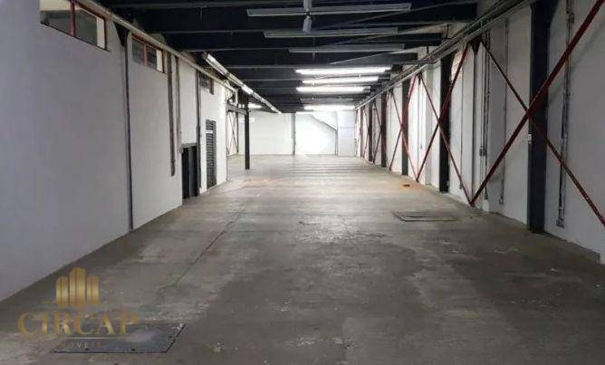 Prédio Inteiro para alugar, 970m² - Foto 4