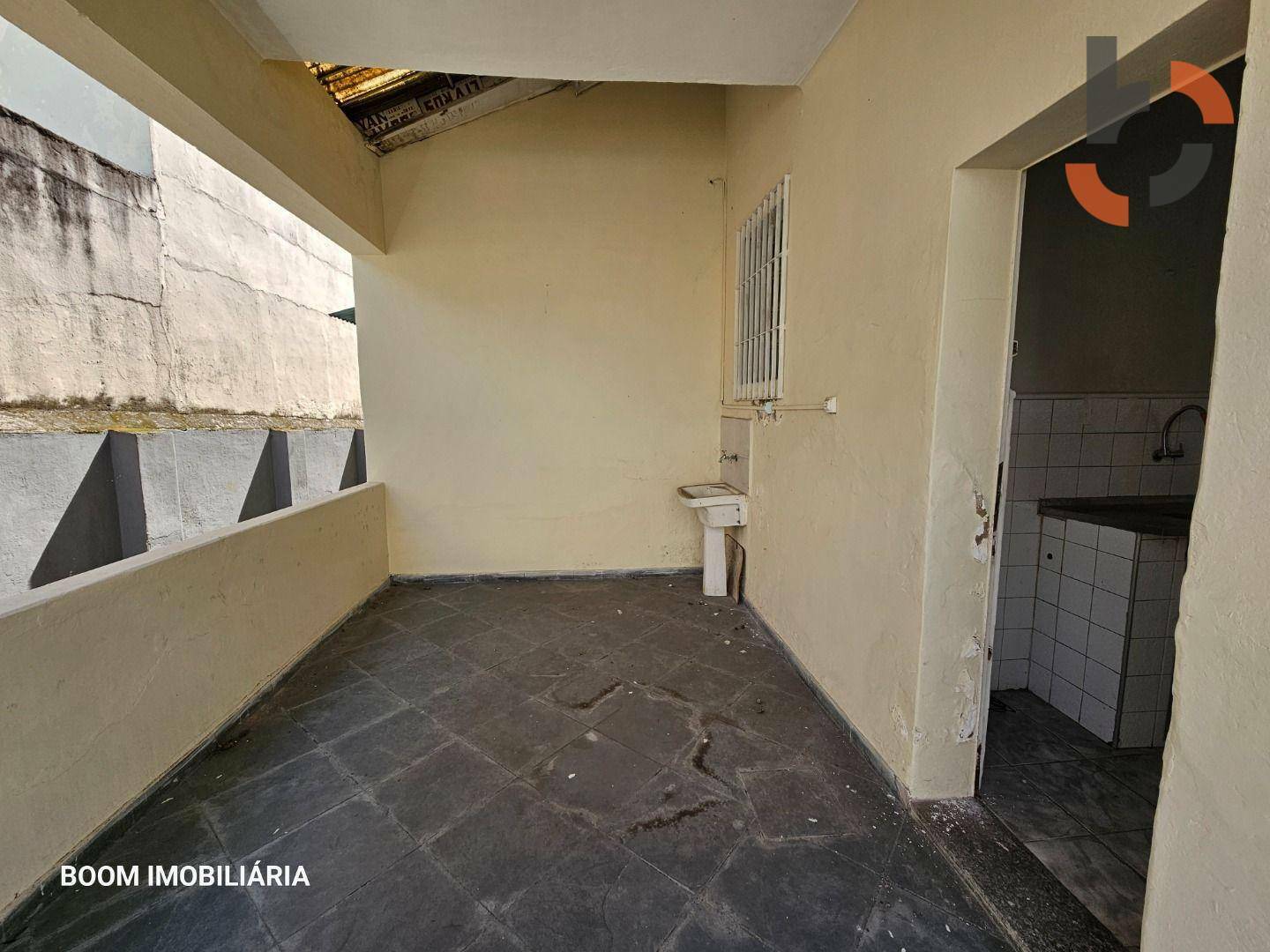 Casa à venda com 2 quartos, 92m² - Foto 25