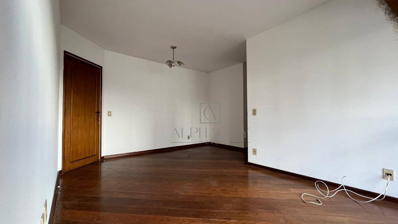 Apartamento à venda com 3 quartos, 98m² - Foto 7