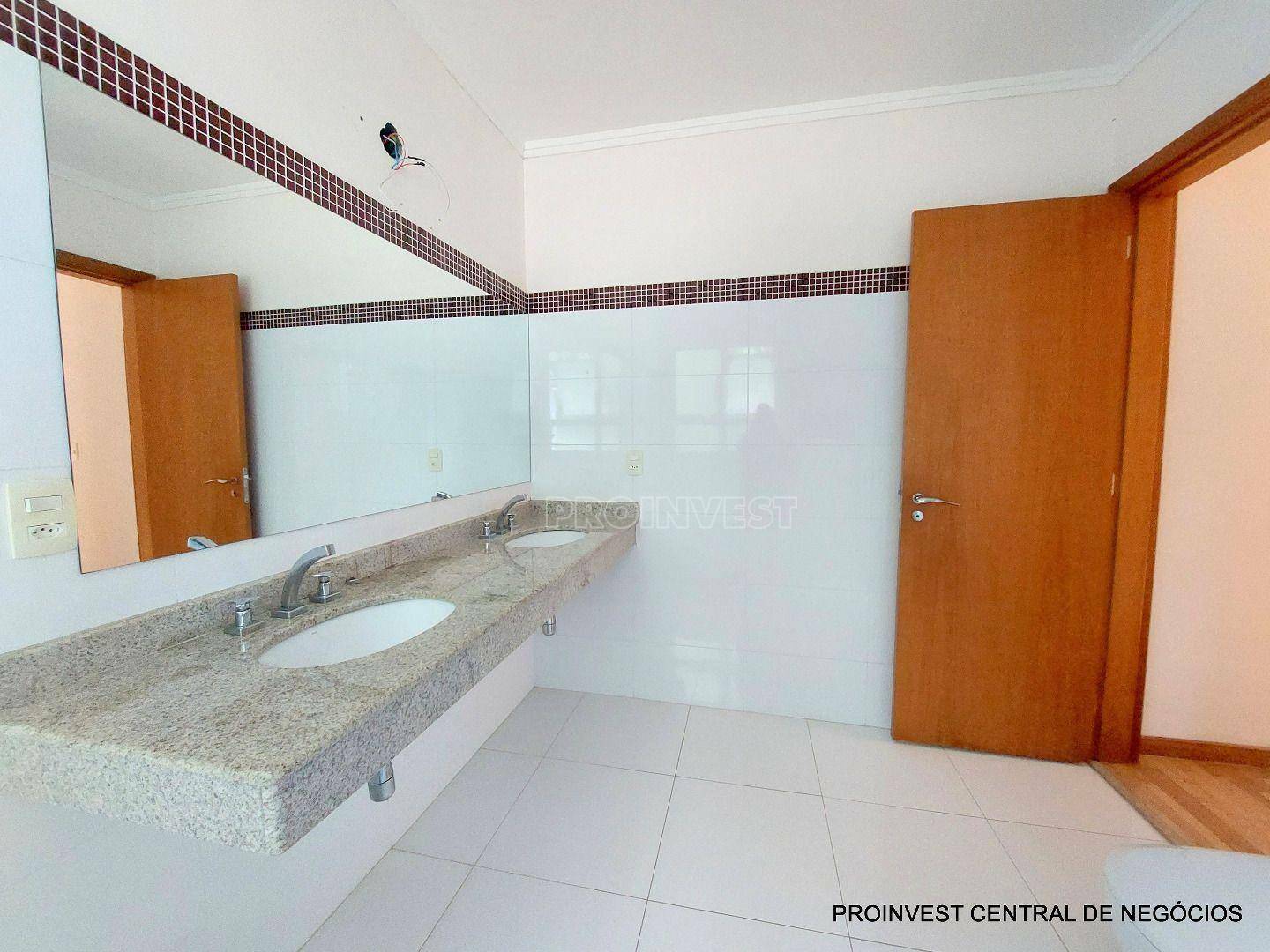 Casa de Condomínio à venda com 4 quartos, 280m² - Foto 17