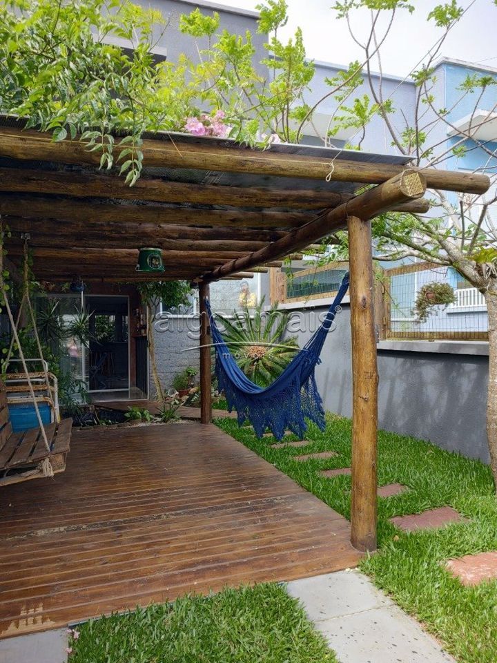 Casa à venda com 2 quartos, 100m² - Foto 37