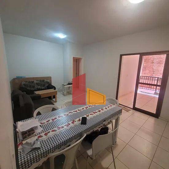 Apartamento à venda com 3 quartos, 92m² - Foto 2