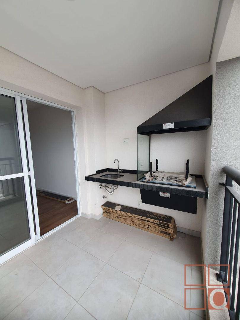 Apartamento à venda com 2 quartos, 72m² - Foto 1