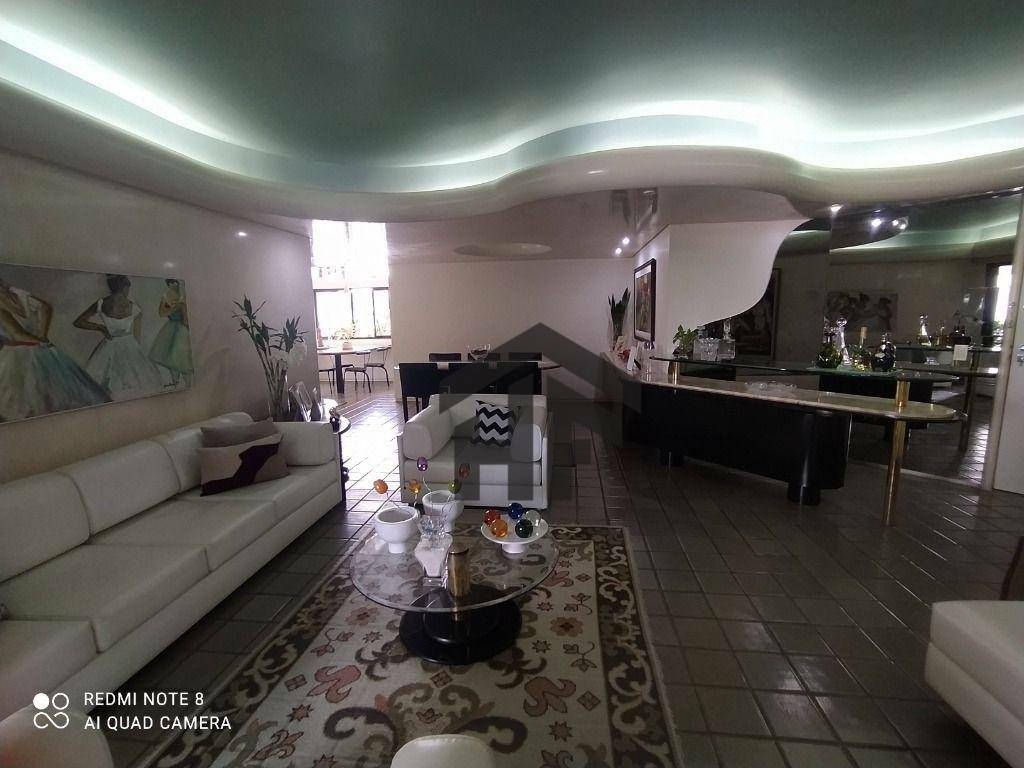 Apartamento à venda com 4 quartos, 186m² - Foto 4