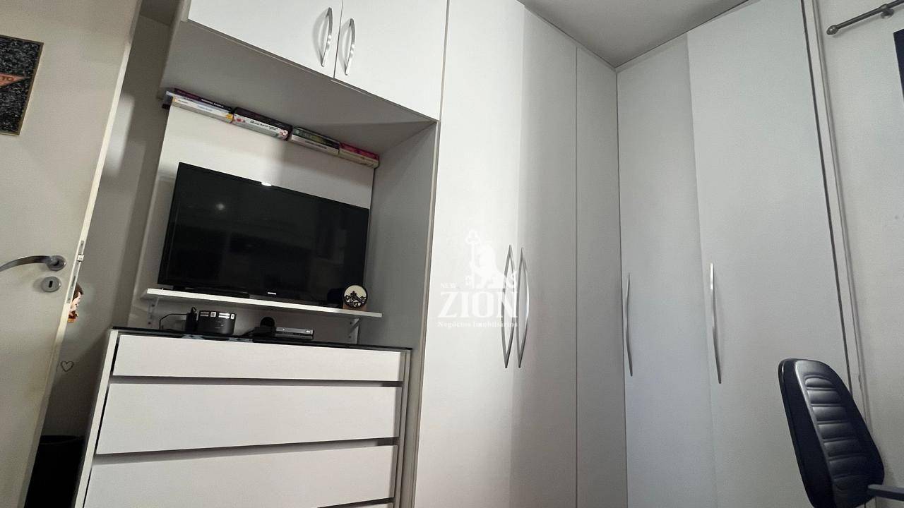 Apartamento à venda com 3 quartos, 80m² - Foto 34